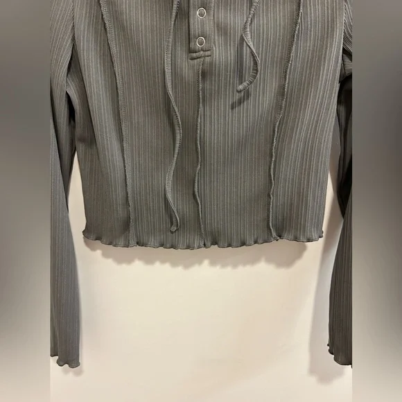 🍁Like New CIDER Ribbed Cropped Long Sleeve - Picture 8 of 9